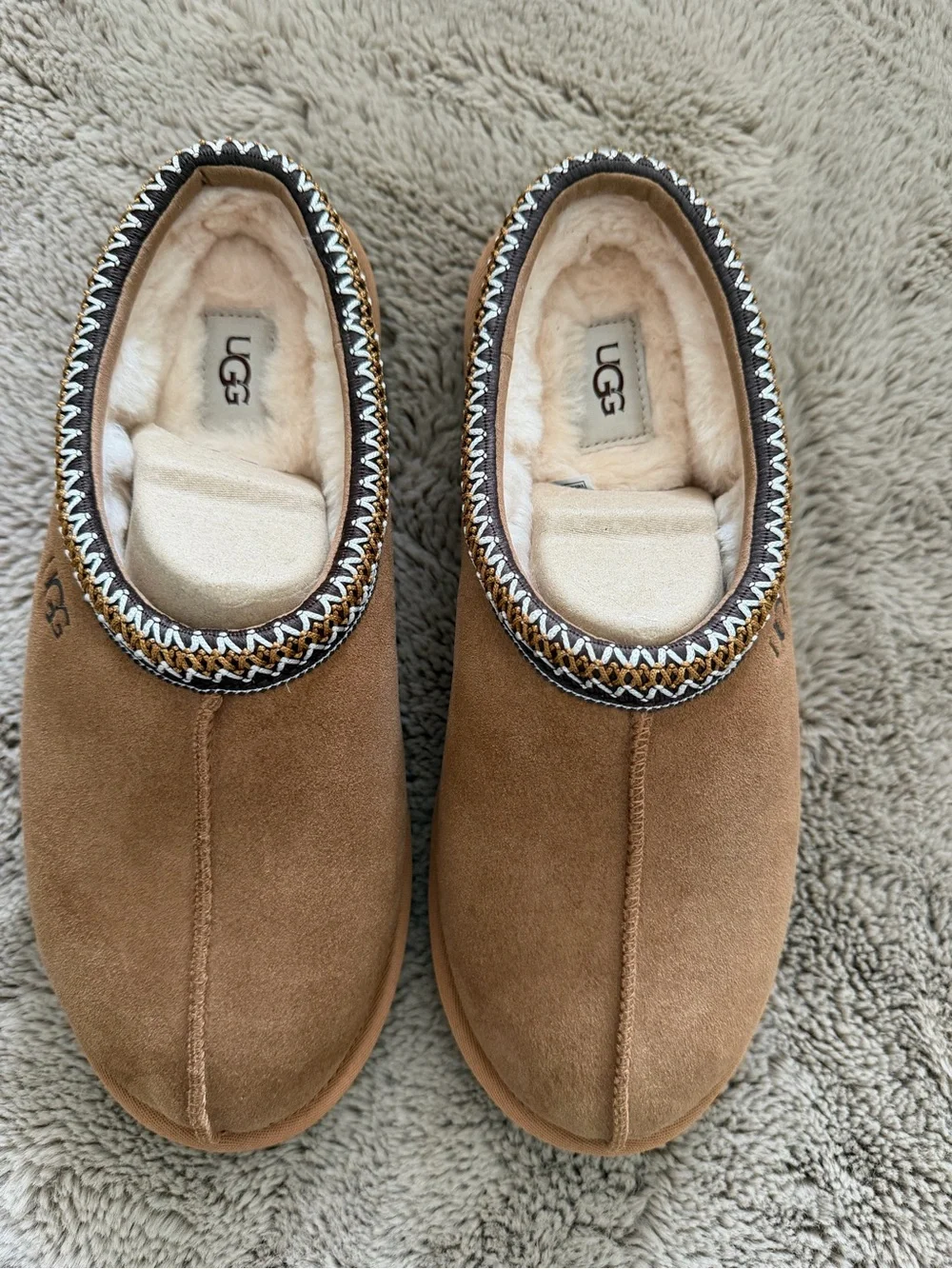 UGG easy slip